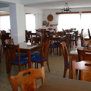 מלון Best Western Plus Larco, לרנקה